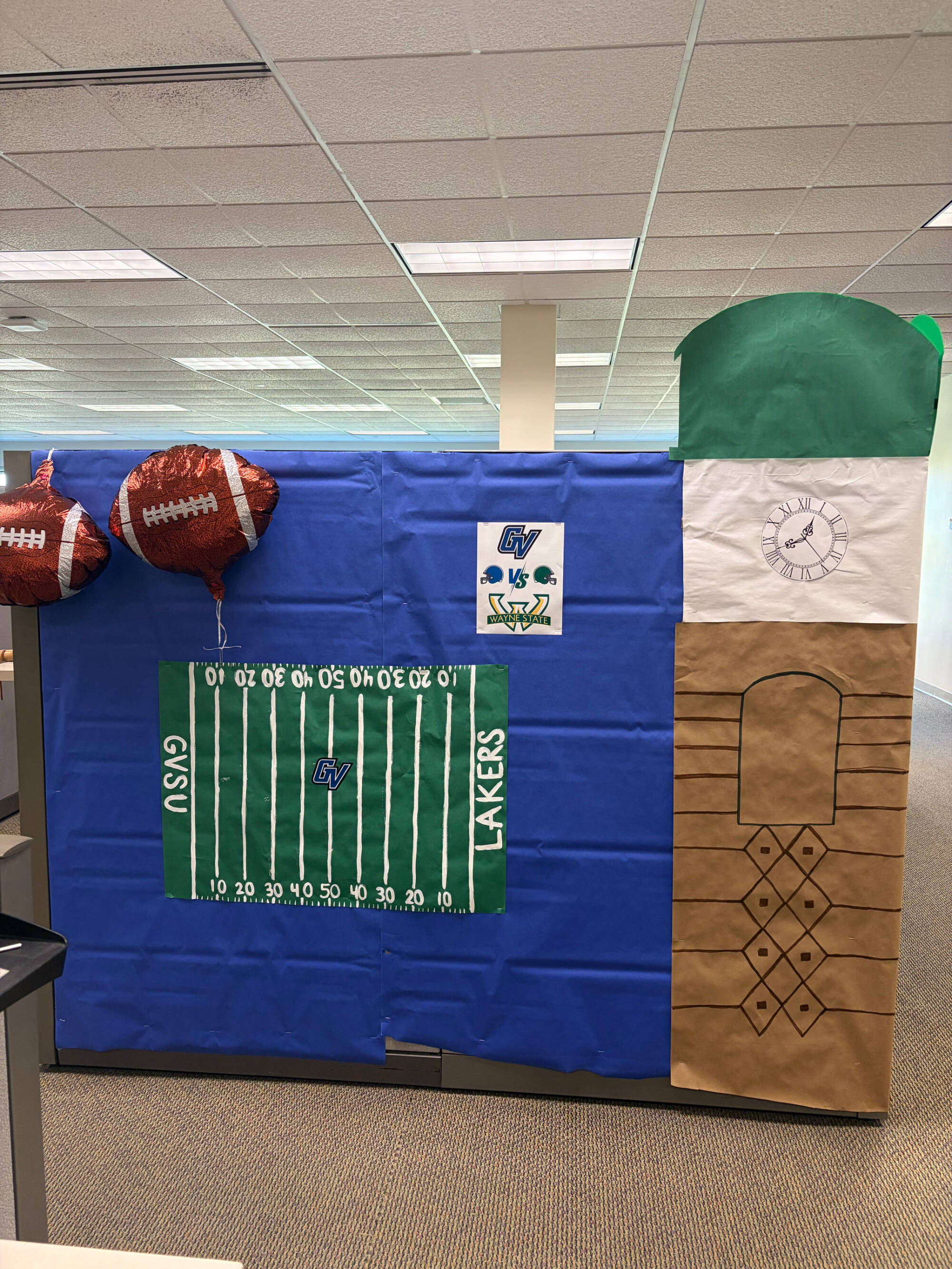 Photo of homecoming decorations